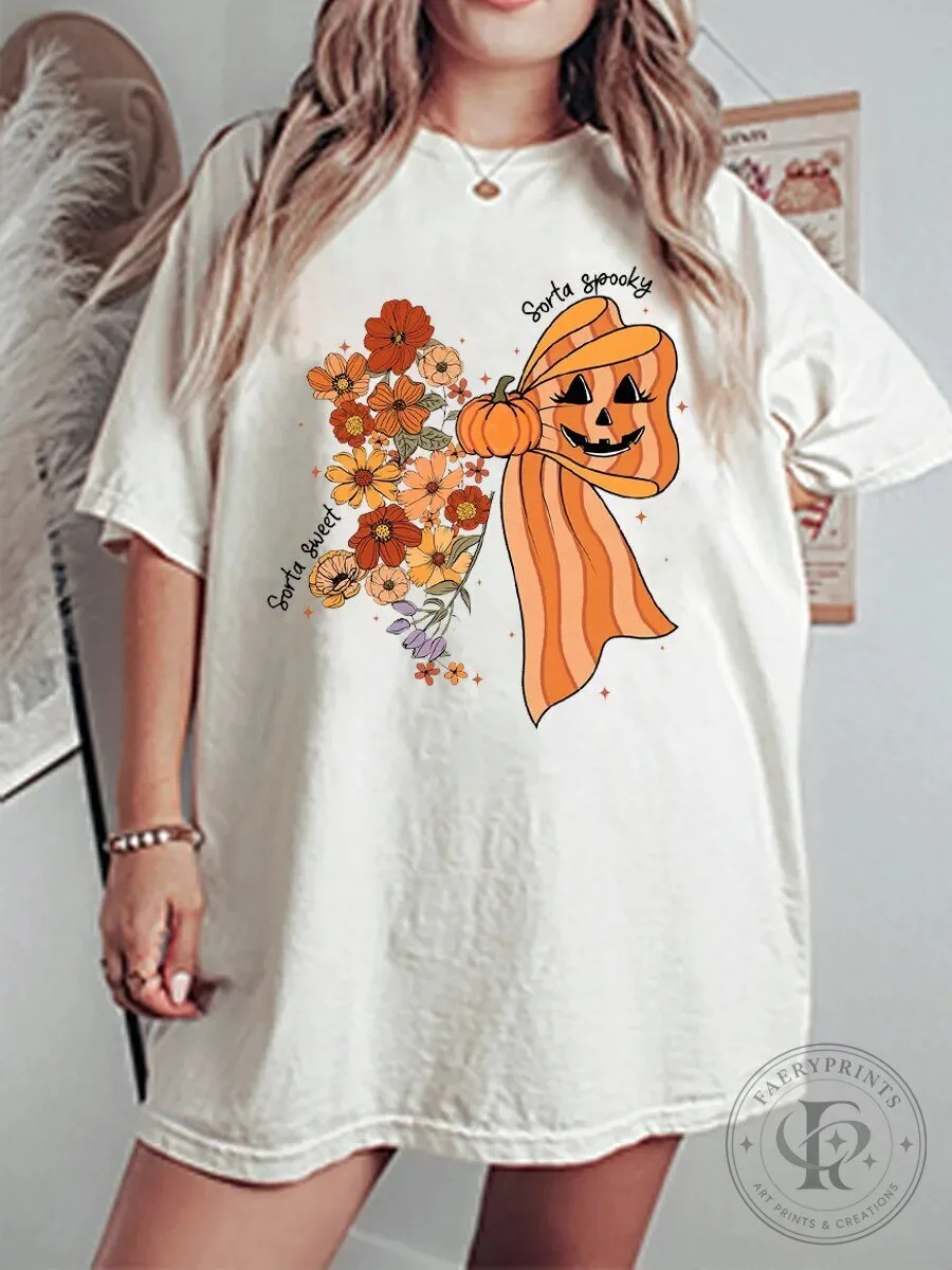 Sorta Spooky Sorta Sweet Pumpkin Bow Floral Halloween Graphic T-Shirt